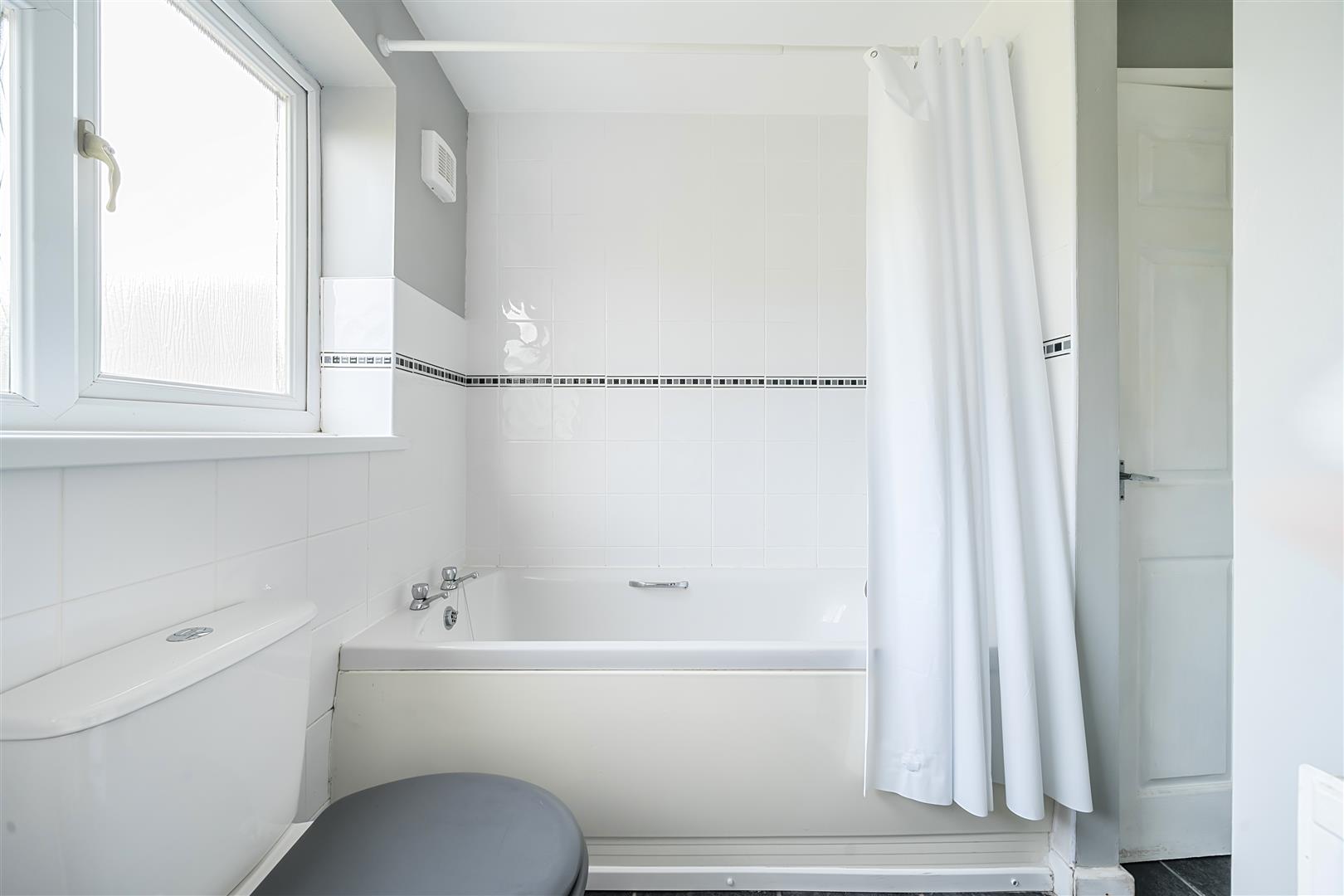 Glamorgan Street, Sandfields, Swansea, SA1 3SY